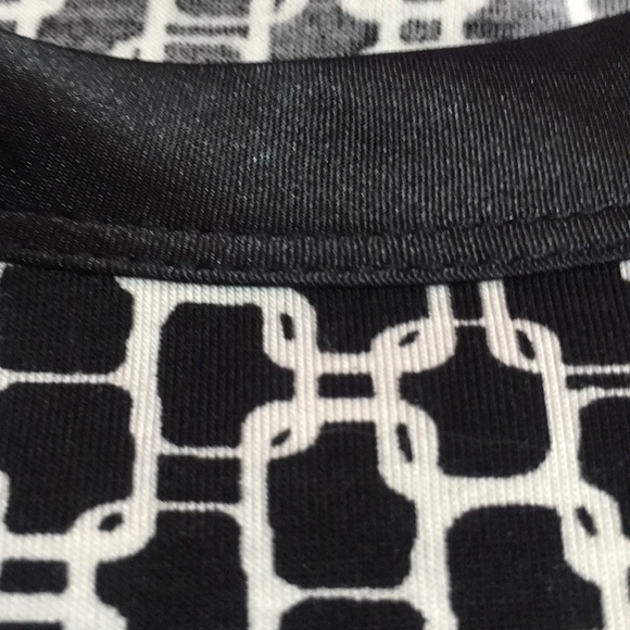 Banana Republic Luxe Touch T shirt . Black Sz LP - Picture 10 of 11